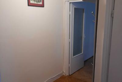 Apartament cu 3 camere semidecomandat în Mazepa 1 - 5