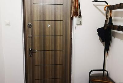 Apartament cu 3 camere decomandat în Central - 1