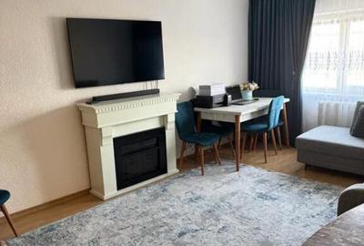 Apartament cu 3 camere decomandat în Burdujeni
