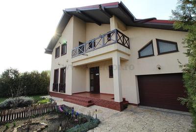 Casă individuală cu 7 camere cu Canalizare în Pipera