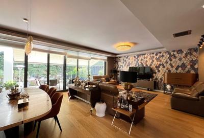 Duplex cu 9 camere în Iancu Nicolae
