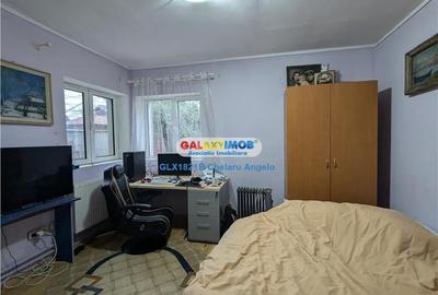 Rahova-Margeanului casa 100 mp, teren 315 mp,deschidere 13,5 ml,garaj - 18