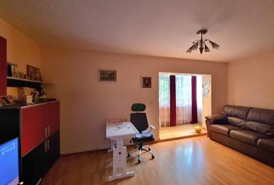 Apartament cu 3 camere decomandat, mobilat în Ștefan cel Mare - 2