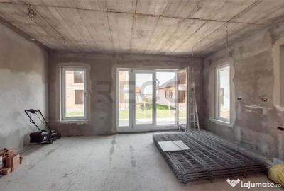 Casă cu 4 camere cu Teren 300 Mp în Cihei - 7