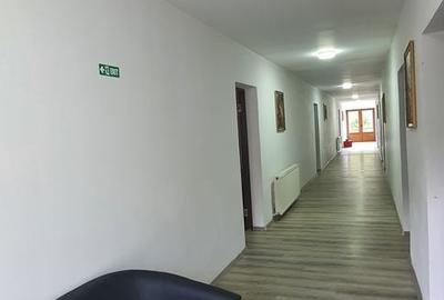 Casă cu 10 camere cu Teren 958 Mp în Central - 9
