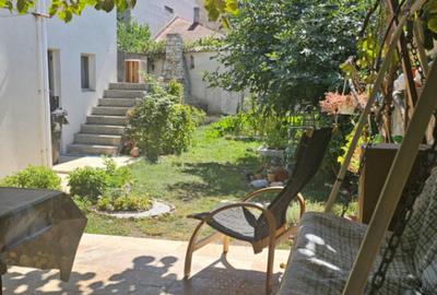 Casa de vanzare - zona Trocadero Casa de vanzare - zona Trocadero - 2