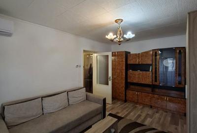 Apartament cu 2 camere semidecomandat în Săsar
