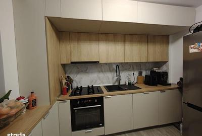Apartament cu 3 camere decomandat, mobilat în Central - 1