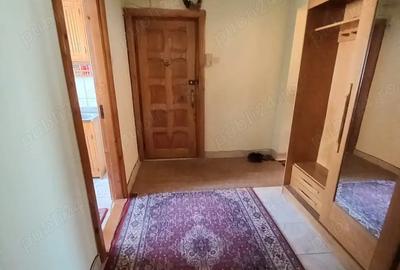 Apartament cu 4 camere decomandat în Unirii - 6