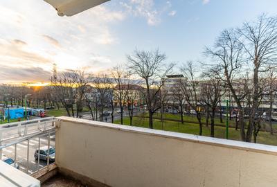 Apartament 2 camere de inchiriat, centrala, etaj 3 - Revolutiei - 8