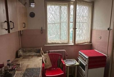 Apartament cu 3 camere semidecomandat în Giulești - 4