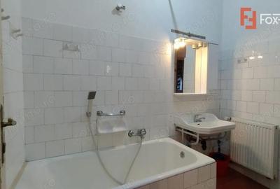 Apartament cu 2 camere decomandat în Central - 12
