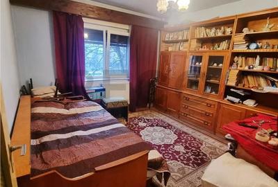 Apartament cu 3 camere decomandat în Calea Aradului - 9