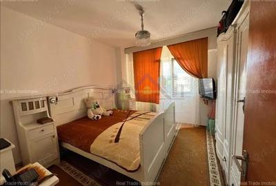 Apartament 3 camere decomandat zona Judetean - 2