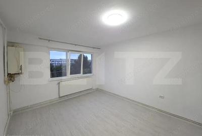 Garsoniera complet renovata 22 mp utili, etaj intermediar, Drago? Voda - 1