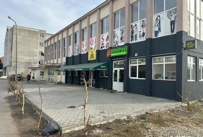 Spațiu comercial, de 1,200 mp, în Codlea - 1