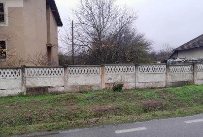 Spațiu comercial, în Ostrovu Corbului - 8