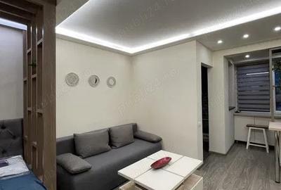 Garsonieră decomandată în Titan - 8