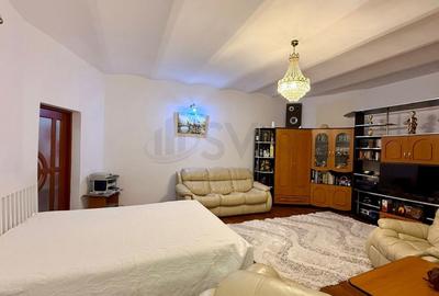 REA1024549 Apartament 4 camere I Demisol I Piata Sfanta Vineri I Vila Consolidat - 2