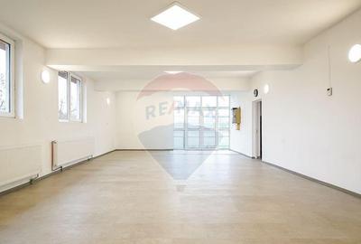 Teren si spa?iu de inchiriat pentru activitati sportive... - 13