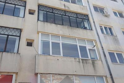 Apartament cu 3 camere decomandat în Sud - 3