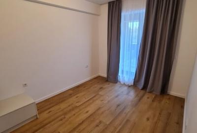 Spatiu birou de inchiriat - 2 camere Decomandat - 14