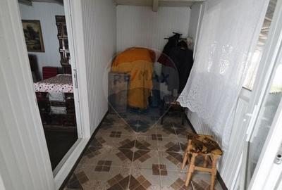 Casă individuală cu 4 camere cu Teren 1677 Mp în Slobozia (Roznov) - 11