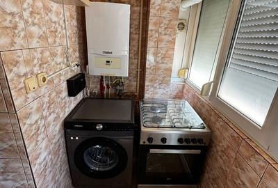 Apartament cu 3 camere semidecomandat în Central - 19