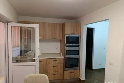 Apartament de vanzare - 2
