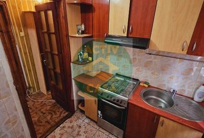 Apartament 2 camere, decomandat - 4