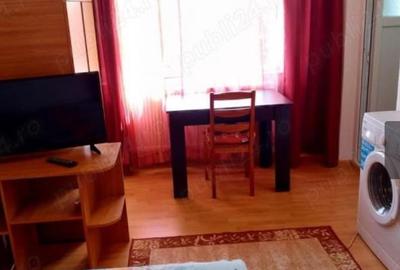 Garsonieră semidecomandată în CET - 3