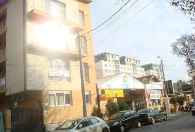 Spațiu comercial, de 78 mp, în Tei - 2