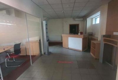 Spatiu situat in zona Teilor, pretabil sediu firma, clinica medicala - 2