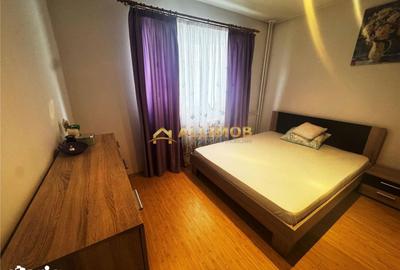Apartament cu 2 camere decomandat în Republicii - 4