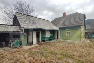 Casa individuala ,2500 mp teren, in Putna - 14