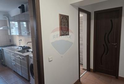 Apartament cu 2 camere decomandat, mobilat în Palazu Mare - 2