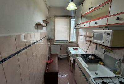 KM 4 5 - apartament 3 camere semidecomandat boxa - 6