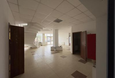 Spatii birouri, showroom, depozitare, 50-500mp, zona Metro - 9