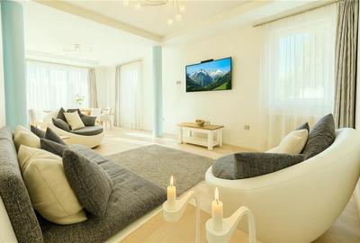 LUX Vila,  pozitionare Premium, conditii apreciabile: Tur Virtual& Film! - 2
