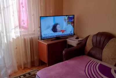 Apartament cu 2 camere semidecomandat în Central - 1