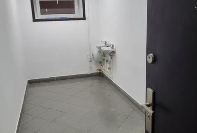 Spațiu comercial, de 10 mp, în Orizont - 6
