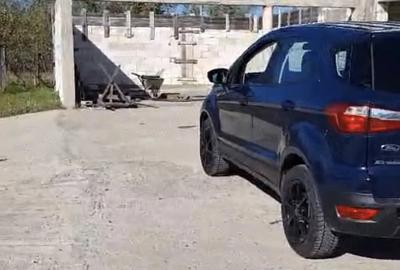 Casă cu Teren 2607 Mp în Girov - 2