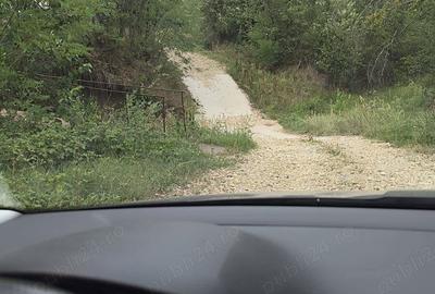 Teren de 6720 mp, în Vețișoara - 3