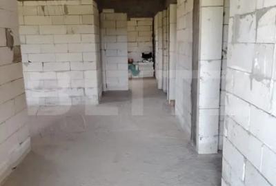 Casă cu 4 camere cu Teren 1300 Mp în Săndulești - 4