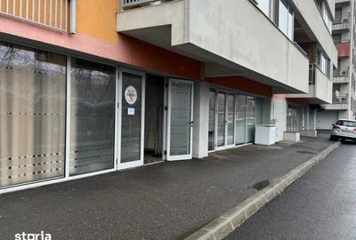 Spațiu comercial, de 40 mp, în Militari - 1
