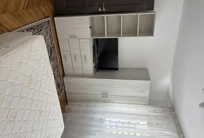 Apartament cu 3 camere semidecomandat în Central - 2