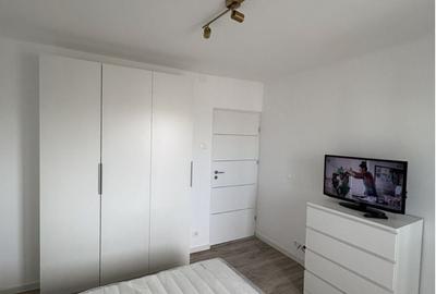 Apartament cu 3 camere decomandat, mobilat în 13 Septembrie - 9