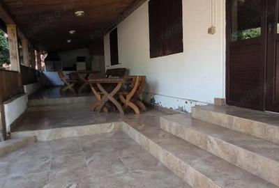 Casă cu 6 camere în Eșelnița - 2