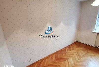 Apartament cu 3 camere decomandat în Sud - 2