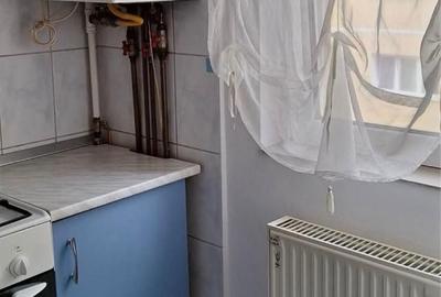 Garsonieră decomandată în Central - 7
